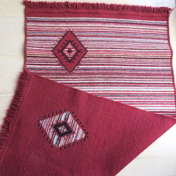 Hand Woven Reversible Red Multicolor Wool Rug with Diamond Pattern Fringed Edge - Picture 1 of 13